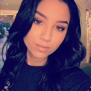 Meet your Posher, Jada